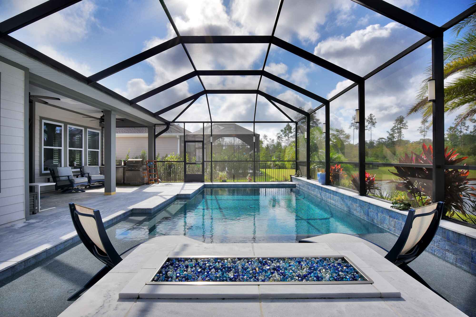 Screen pool enclosure in Plantation, FL